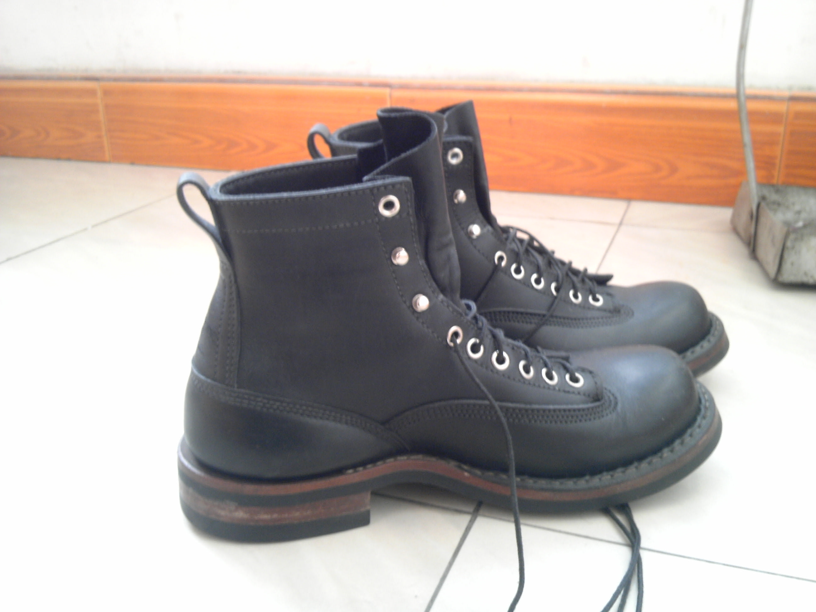 销售whitessmokejumper支持淘宝