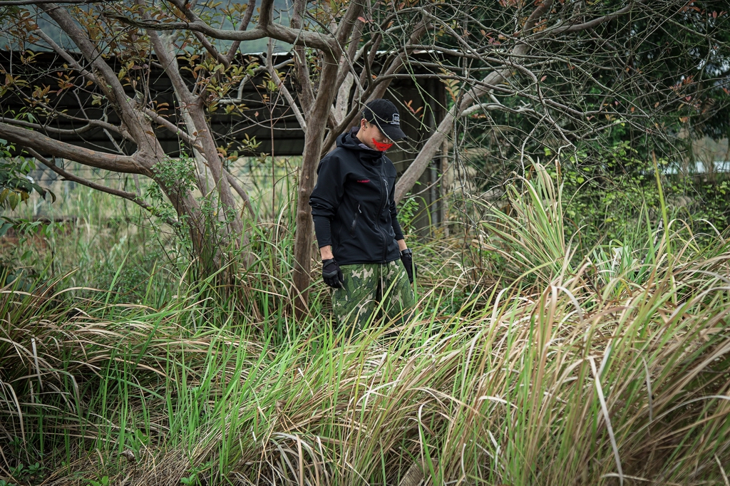 諾松空葉!——龍牙偵察兵迷彩多袋長褲評測 - 龍牙評測中心 - 龍牙戰