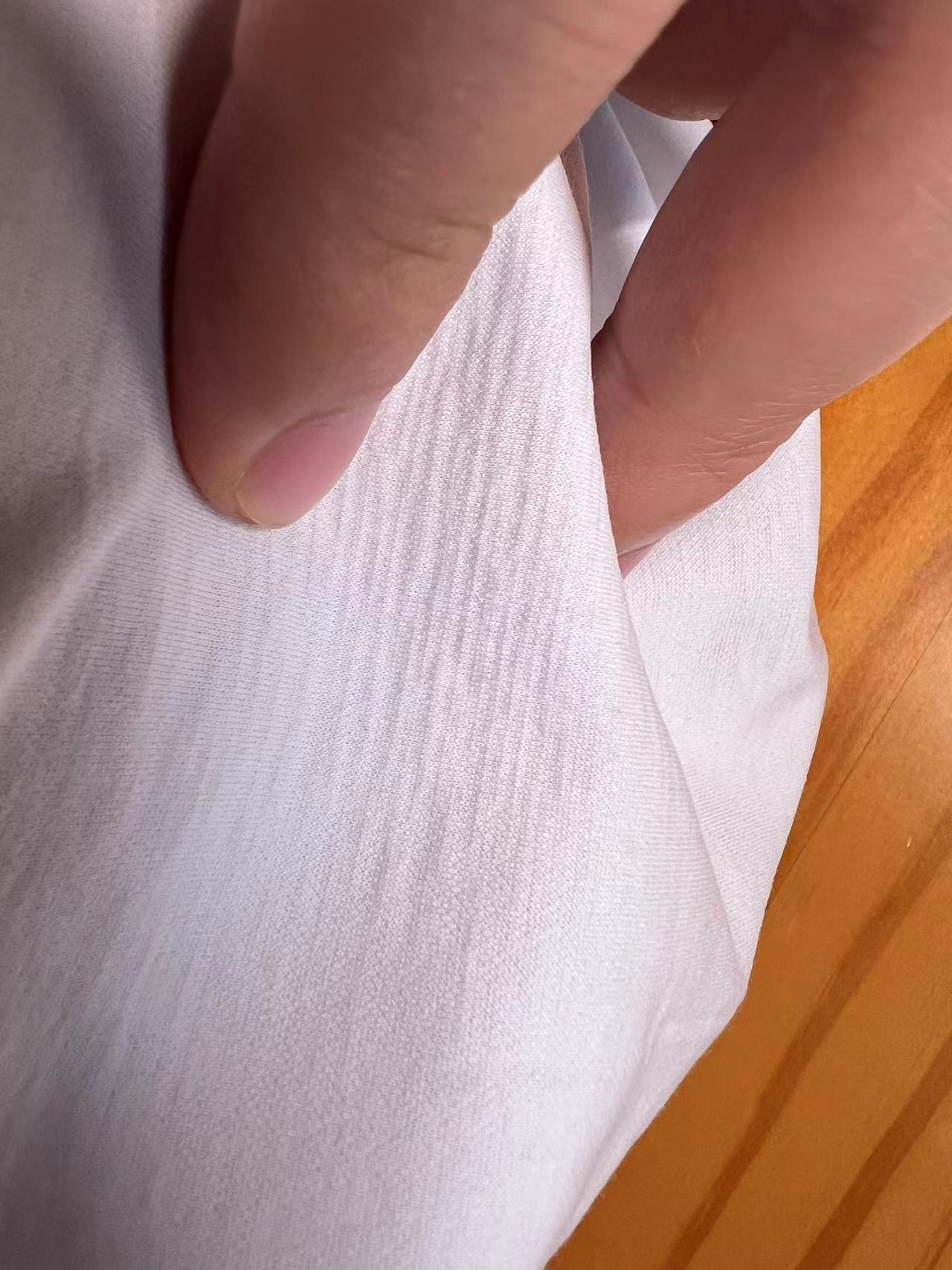胸口位置